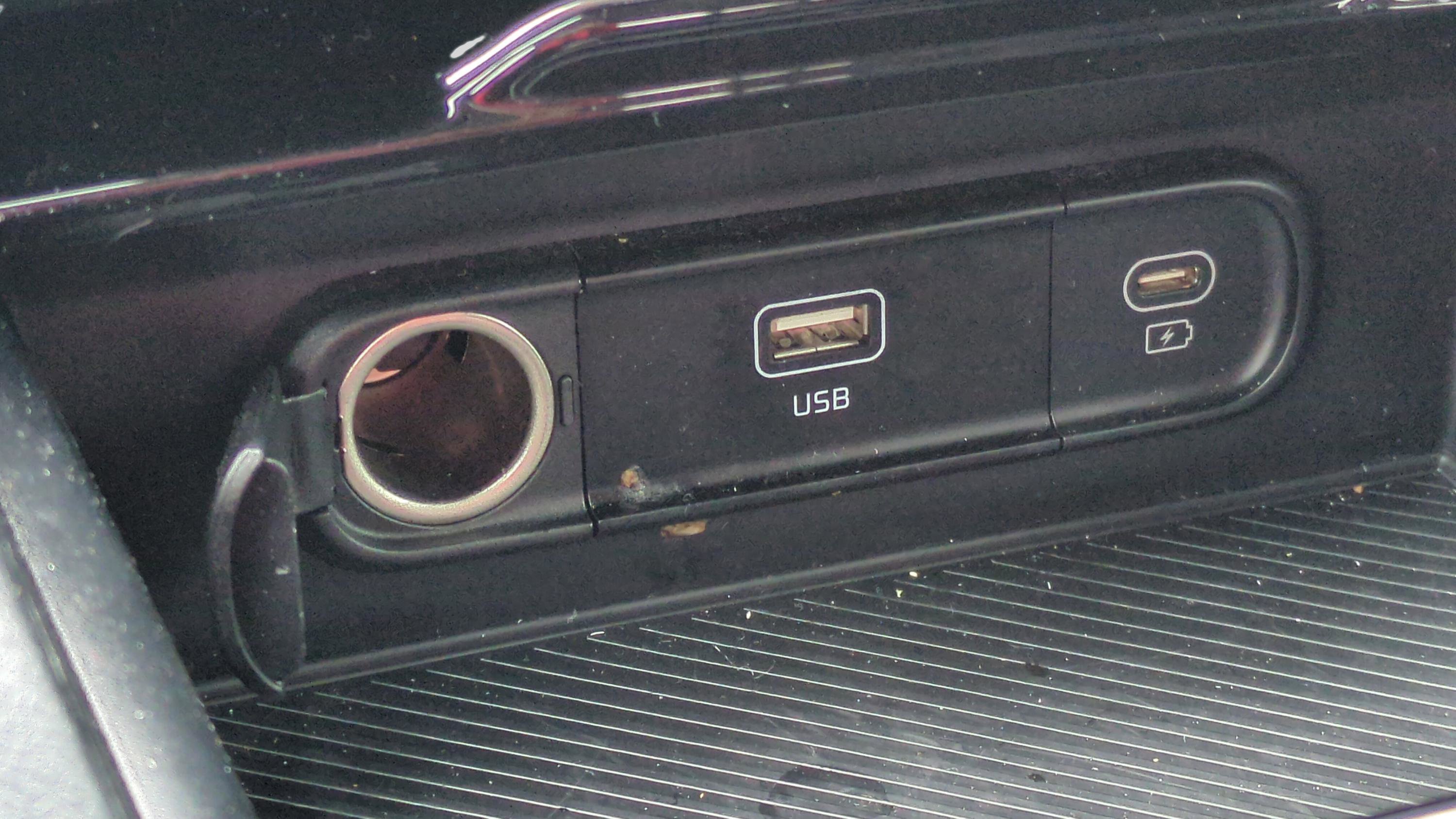 Certified 2023 Kia Sportage LX image 23