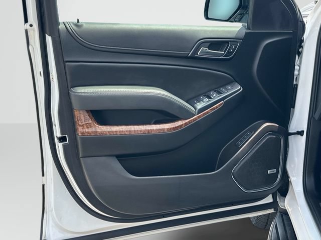 Used 2020 Chevrolet Suburban Premier AWD/4WD image 13