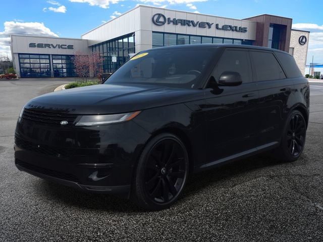 Used 2025 Land Rover Range Rover Sport SE