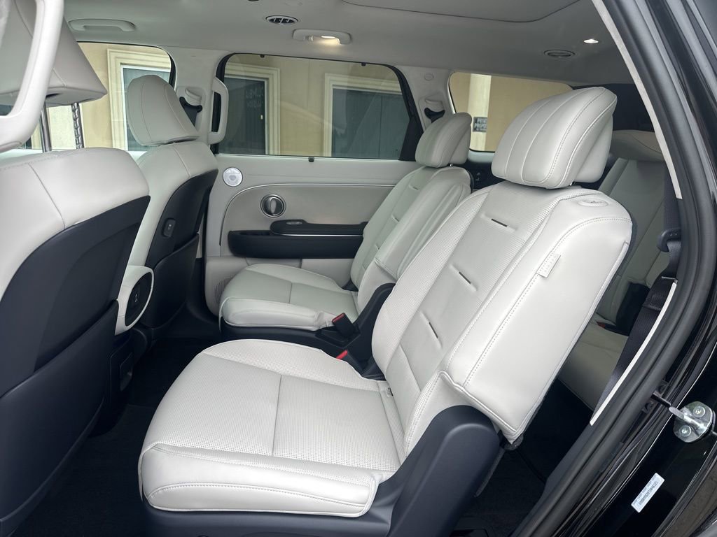 New 2026 Hyundai Palisade Calligraphy image 16