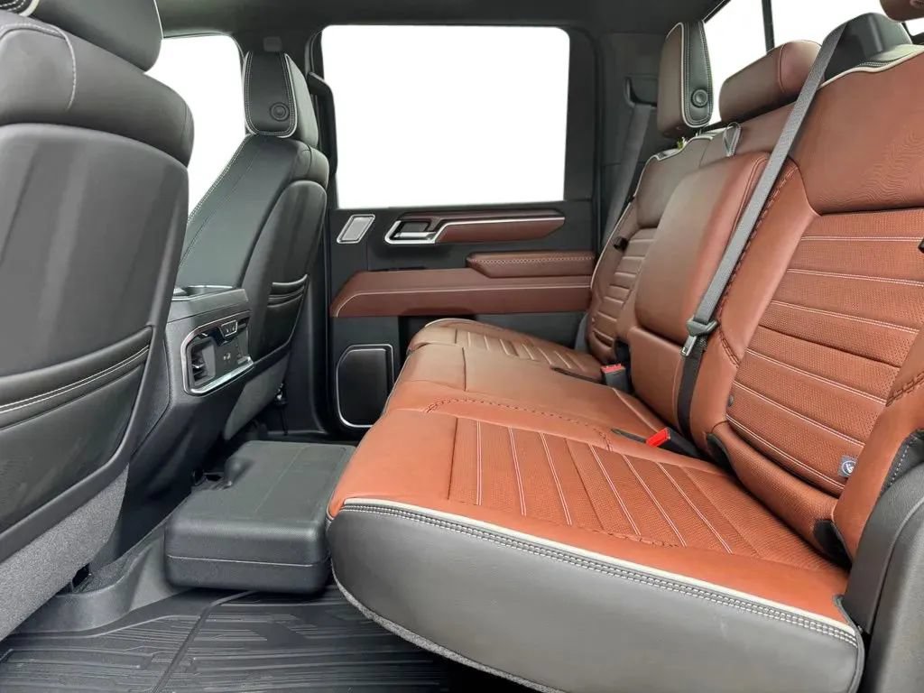 New 2026 GMC Sierra 2500 Denali Ultimate w/ Max Trailering Package AWD/4WD image 18