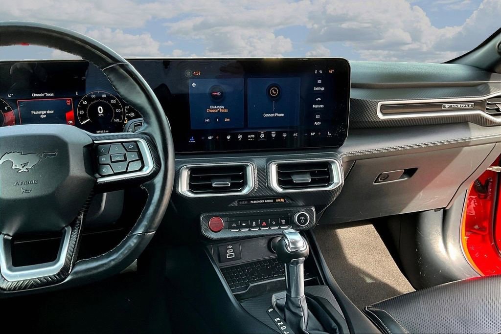 Used 2024 Ford Mustang Premium image 11