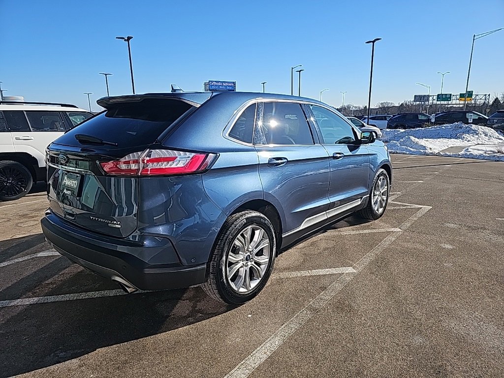 Used 2019 Ford Edge Titanium w/ Equipment Group 301A image 5