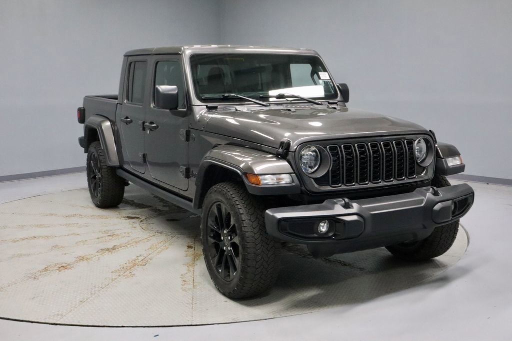Used 2024 Jeep Gladiator Sport