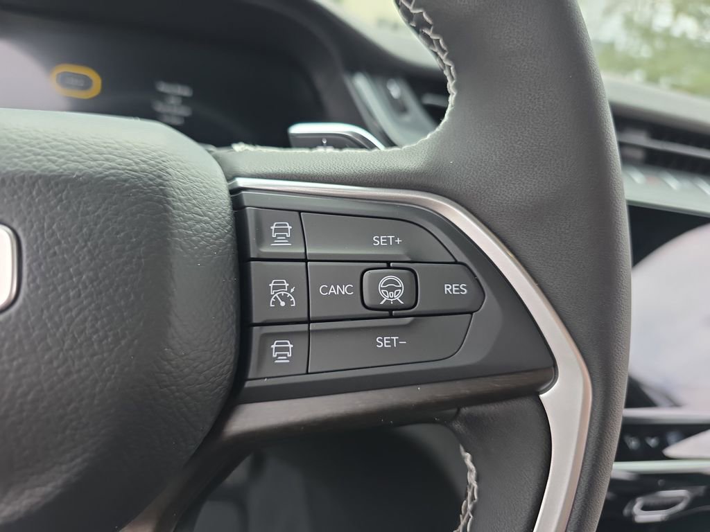 New 2026 Jeep Grand Cherokee Altitude image 18