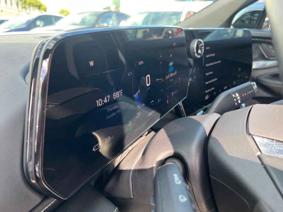 Used 2024 Chevrolet Blazer EV LT image 12