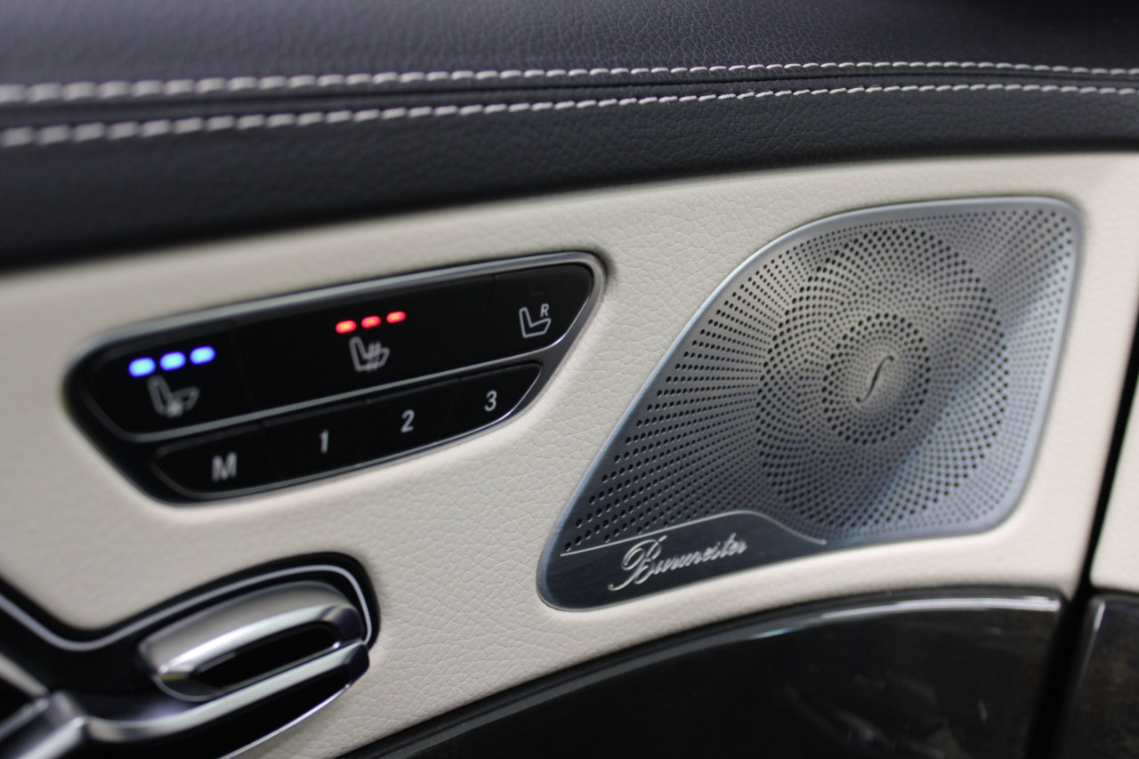 Used 2018 Mercedes-Benz S 560 Sedan image 37