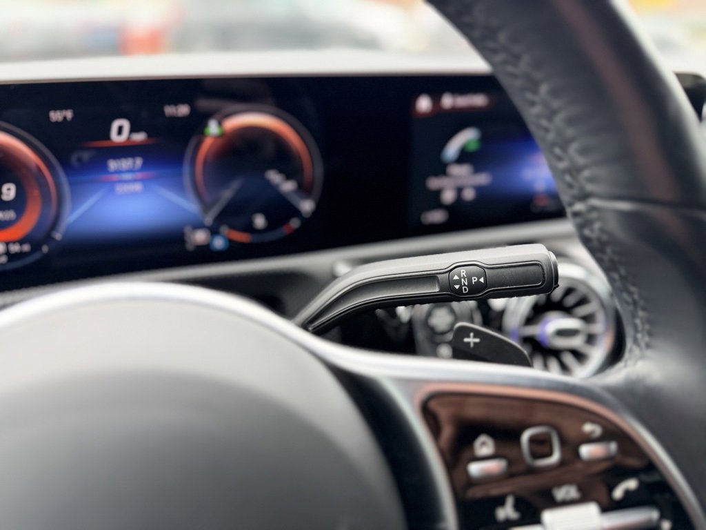 Used 2021 Mercedes-Benz CLA 250 4MATIC image 33