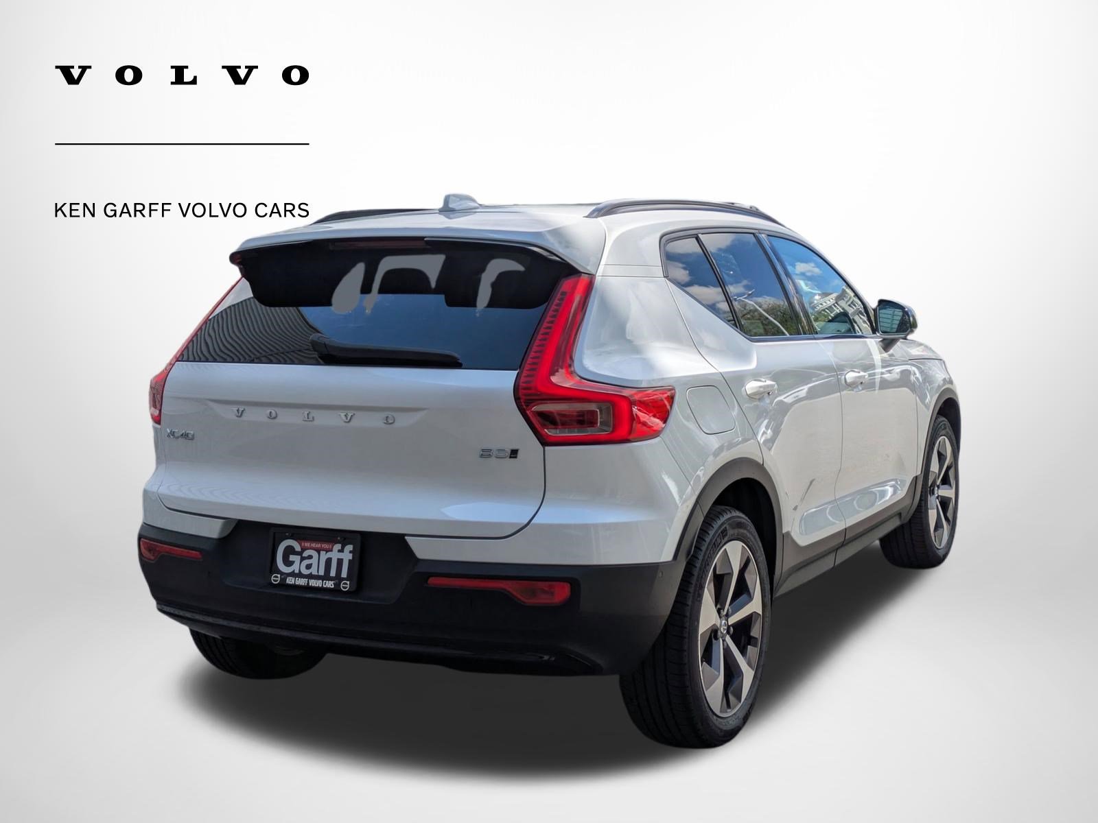 New 2026 Volvo XC40 B5 Plus w/ Climate Package image 3