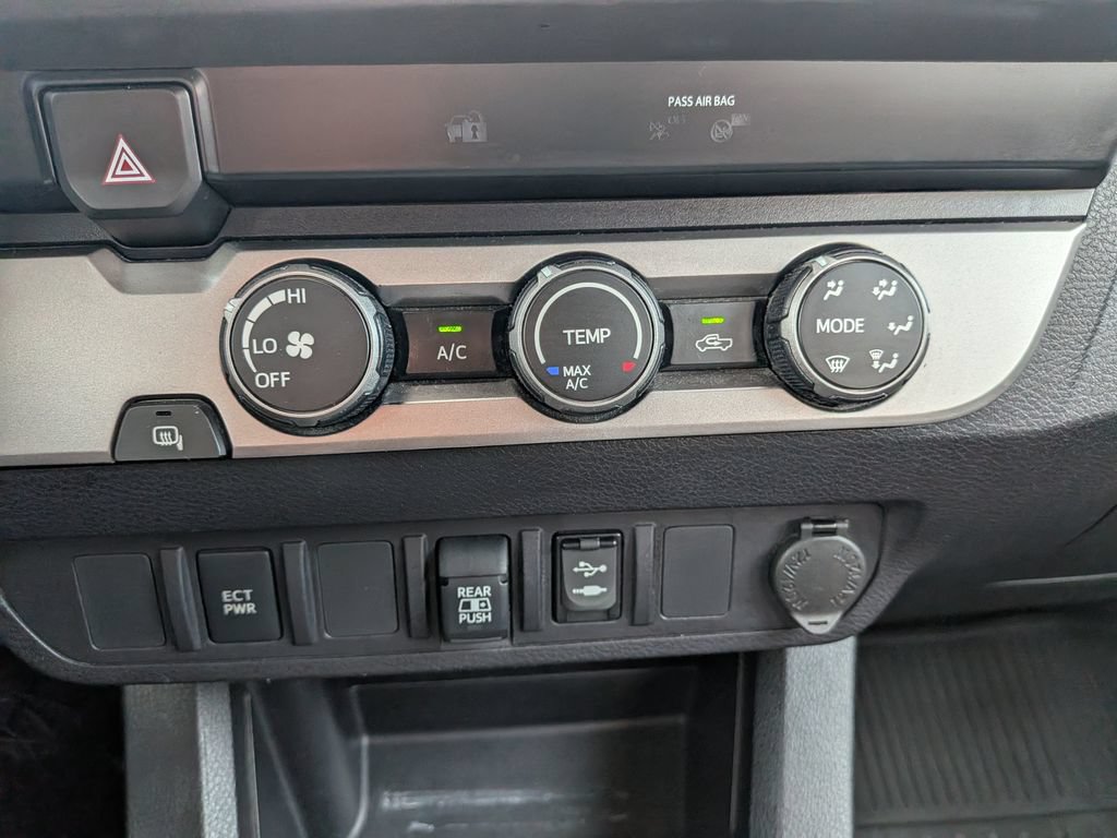 Used 2019 Toyota Tacoma SR5 RWD image 22