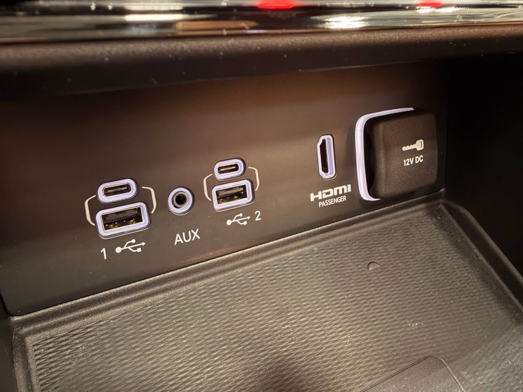 Used 2024 Jeep Grand Cherokee L Summit AWD/4WD image 45