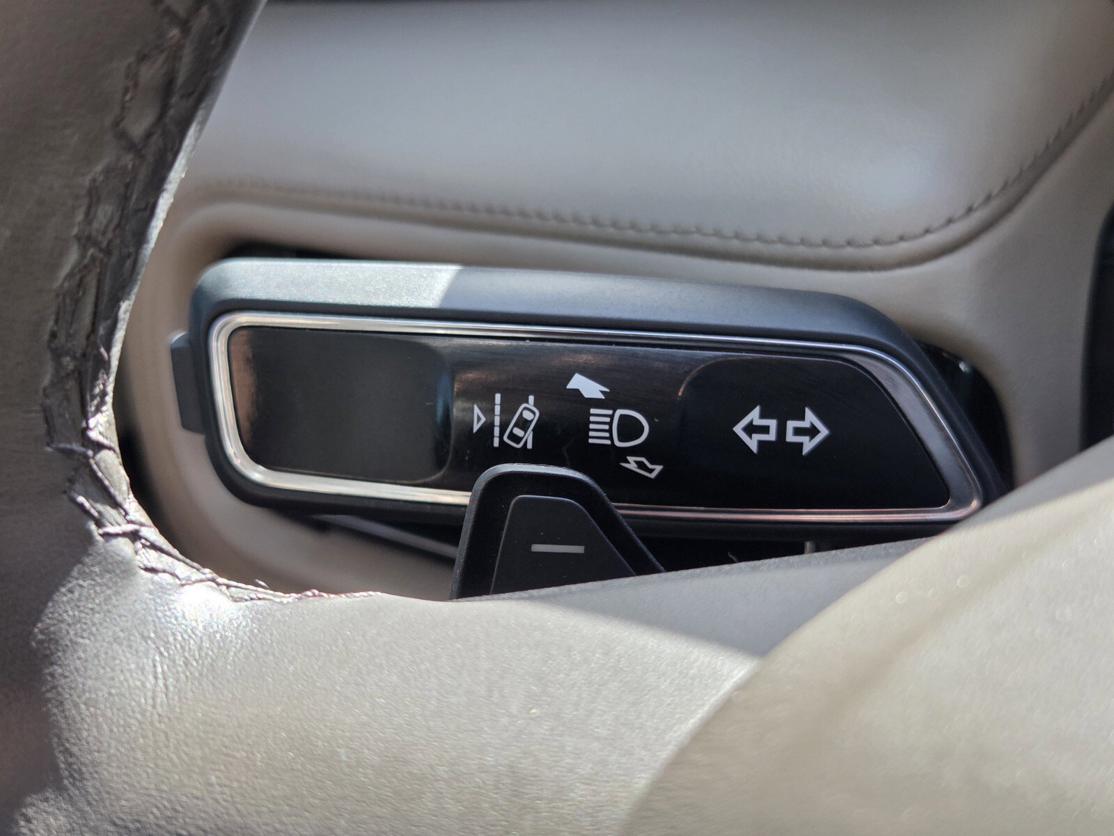 Used 2021 Lincoln Nautilus Reserve w/ Equipment Group 202A image 30