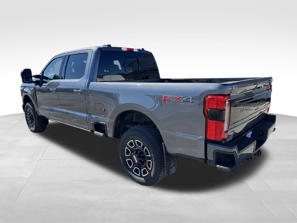 New 2026 Ford F350 Platinum w/ FX4 Off-Road Package AWD/4WD image 7
