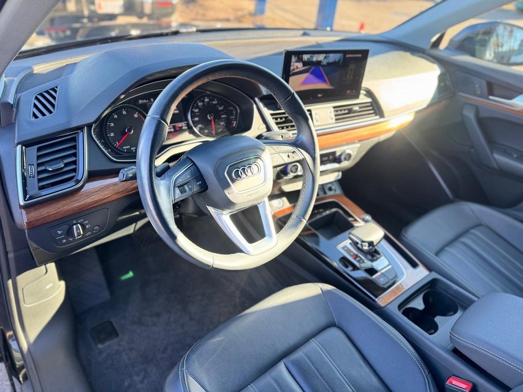 Used 2023 Audi Q5 2.0T Premium w/ Convenience Package image 13