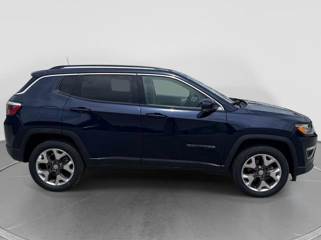 Used 2020 Jeep Compass Limited AWD/4WD image 7