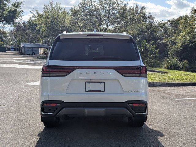 New 2026 Lexus LX 700h Luxury image 7