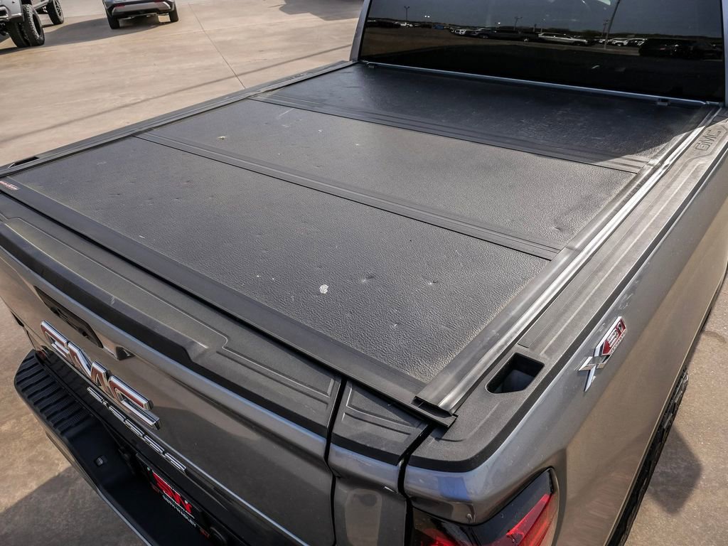 Used 2020 GMC Sierra 1500 Elevation w/ Elevation Value Package image 12