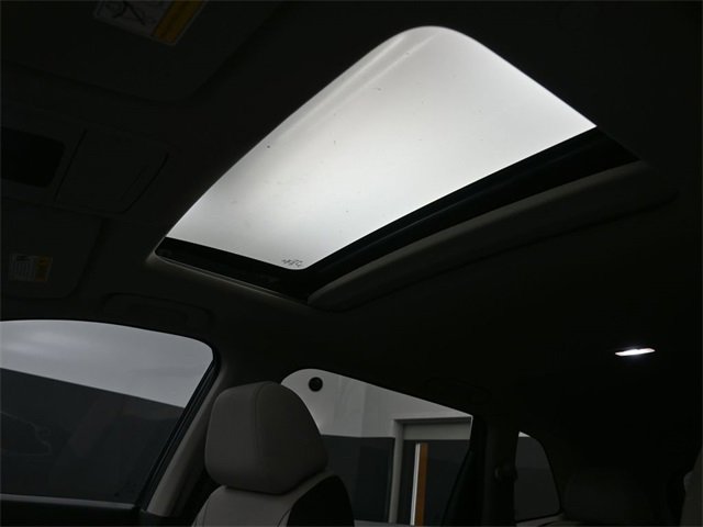 Used 2023 Honda CR-V EX image 2