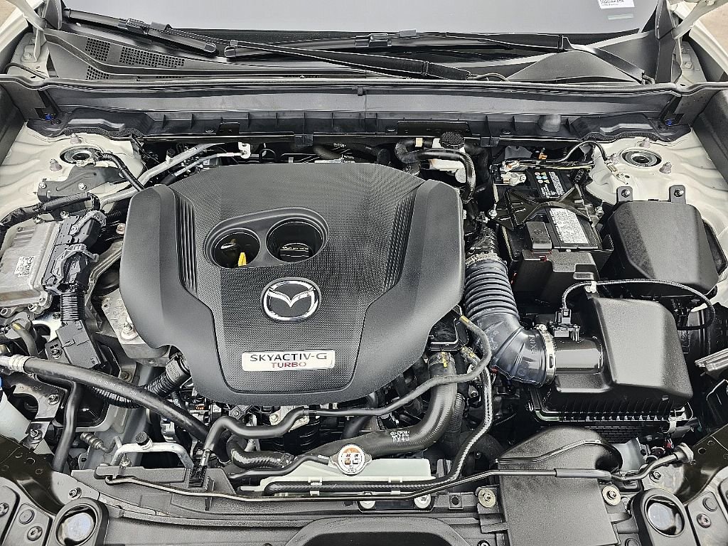 Certified 2025 MAZDA CX-30 2.5 Turbo w/ Premium Plus Pkg image 11