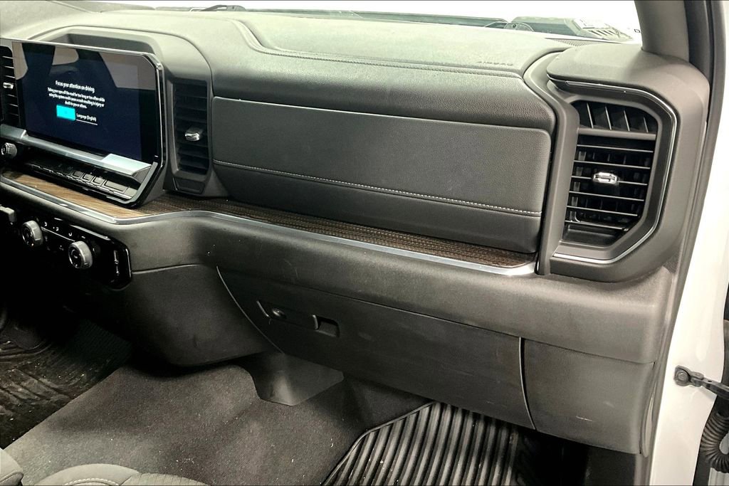 Used 2024 Chevrolet Silverado 2500 LT image 19