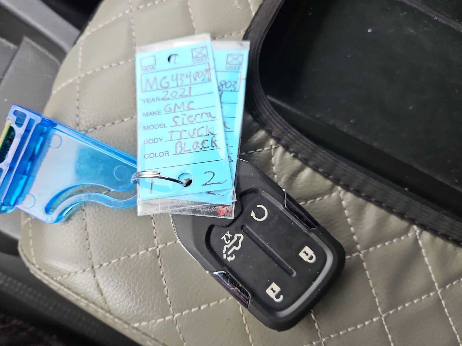 Used 2021 GMC Sierra 1500 Elevation image 27