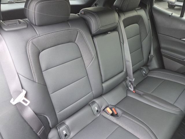 New 2026 Chevrolet Equinox EV LT image 31