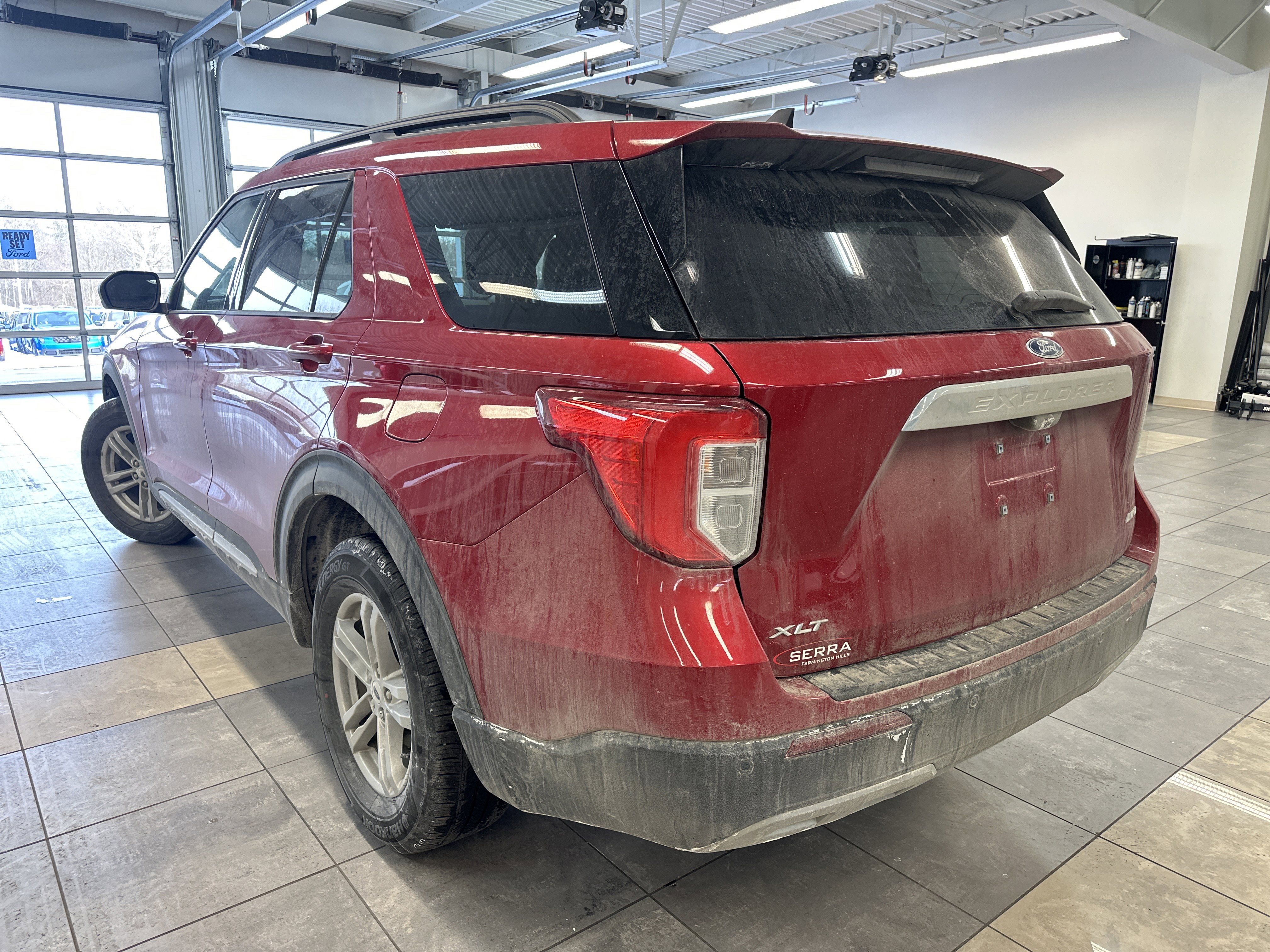 Used 2023 Ford Explorer XLT w/ Equipment Group 202A image 12