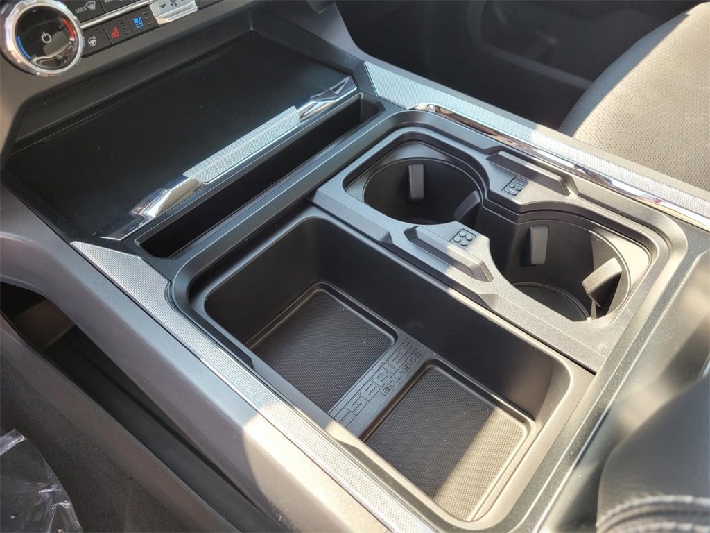 New 2025 Ford F250 Lariat w/ Lariat Ultimate Package image 18