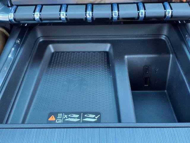 New 2026 GMC Acadia Elevation w/ Elevation Premium Package FWD image 8