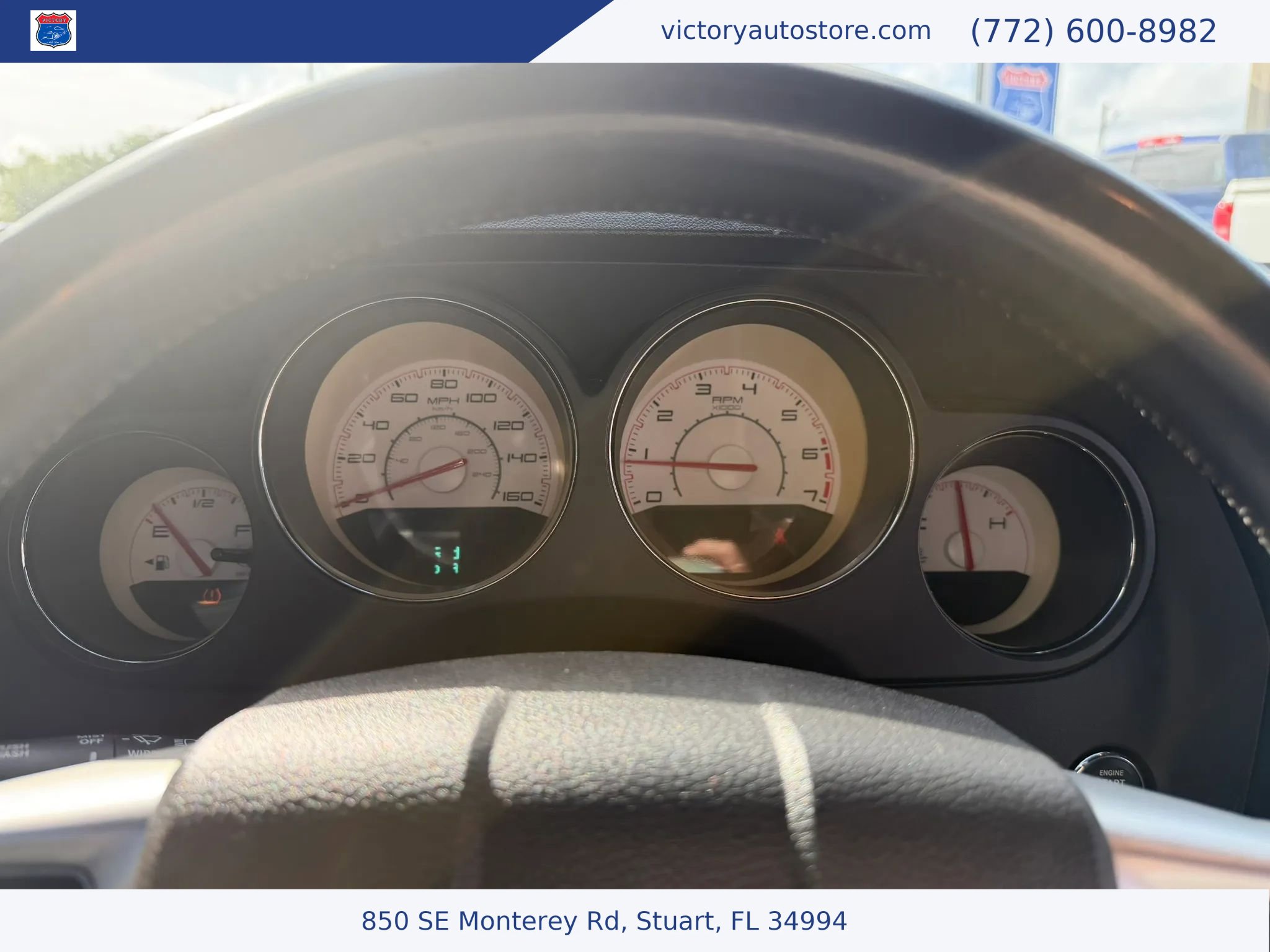 Used 2012 Dodge Challenger R/T RWD image 22