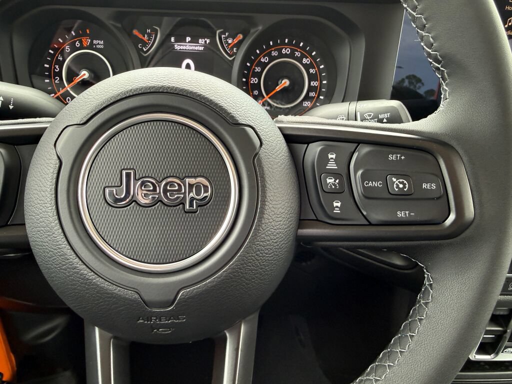 New 2026 Jeep Gladiator Sport AWD/4WD image 16