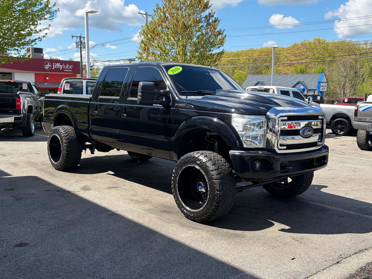 Used 2016 Ford F250 Lariat w/ Chrome Package AWD/4WD image 4