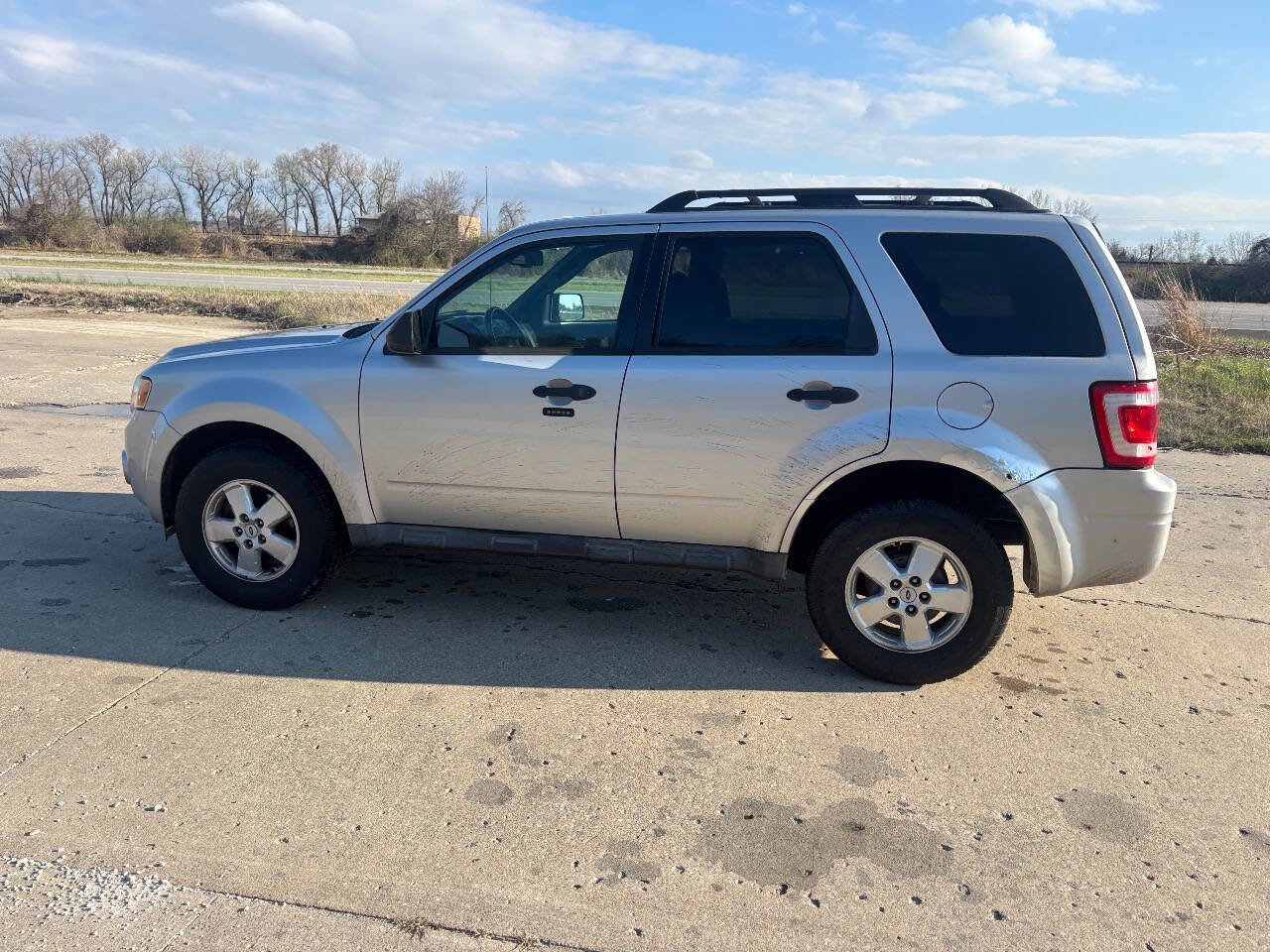 Used 2009 Ford Escape XLT image 8