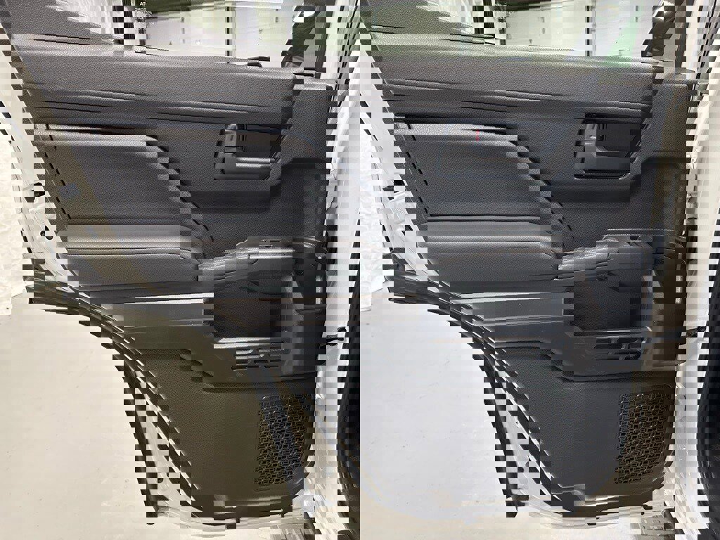 Used 2025 Toyota 4Runner TRD Off-Road image 42