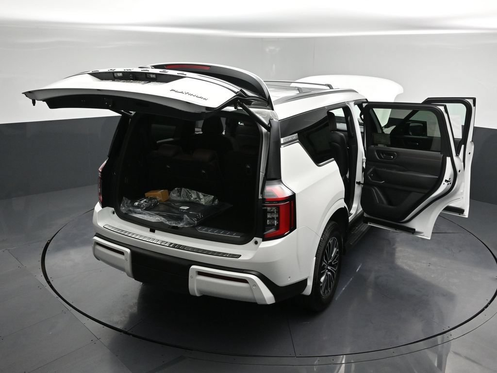New 2026 Nissan Armada Platinum w/ Accent Package AWD/4WD image 37