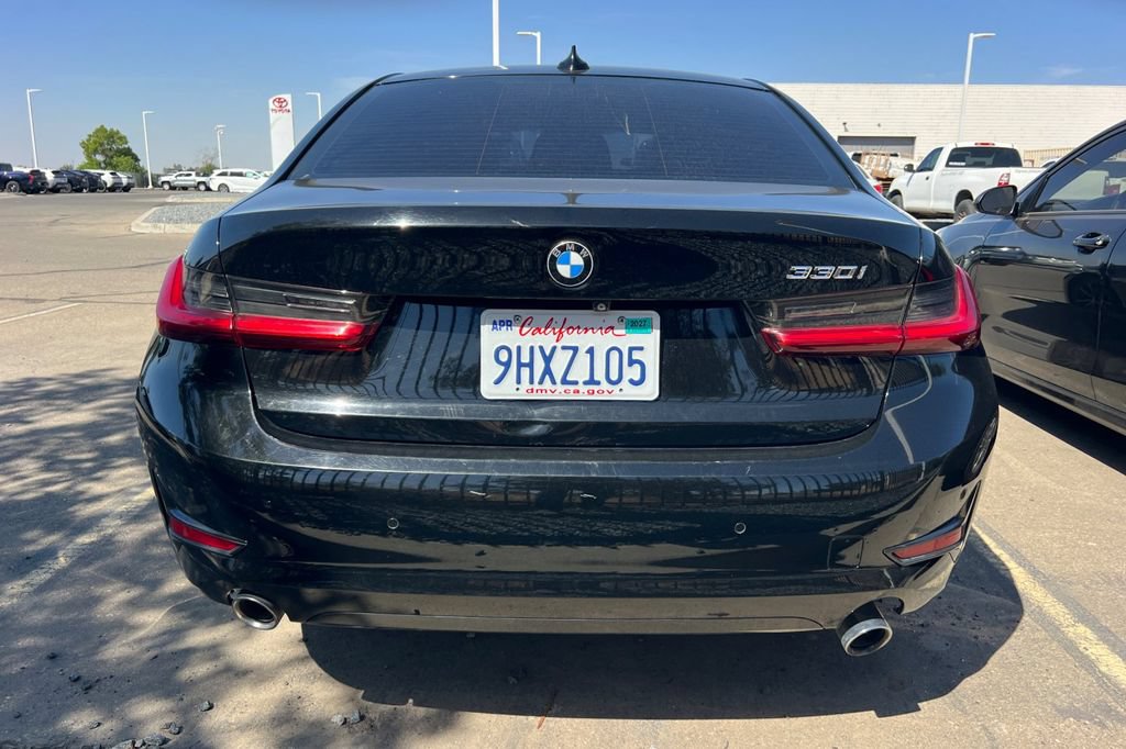 Used 2020 BMW 330i Sedan w/ Convenience Package RWD image 7