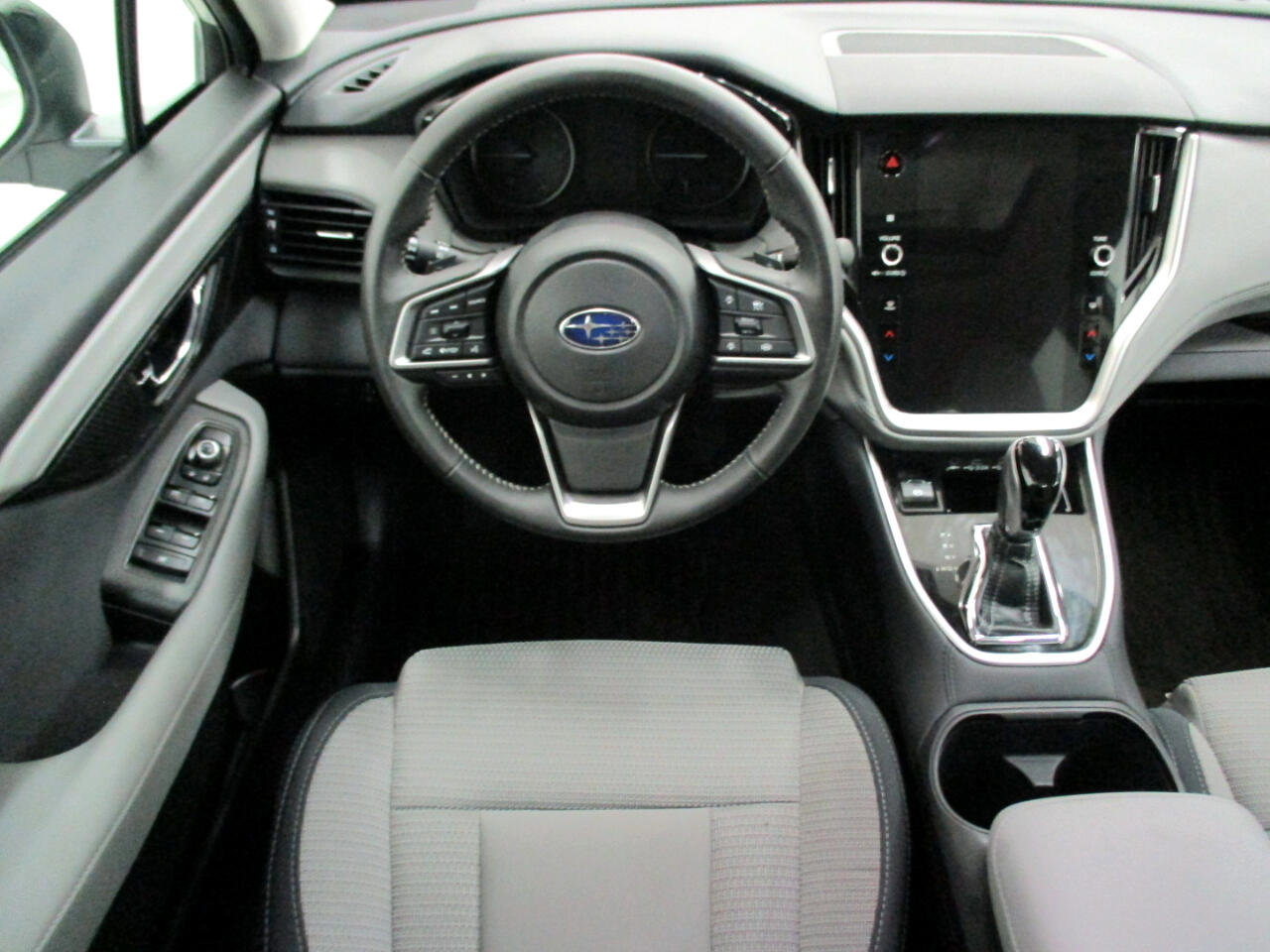 Used 2025 Subaru Outback Premium image 15