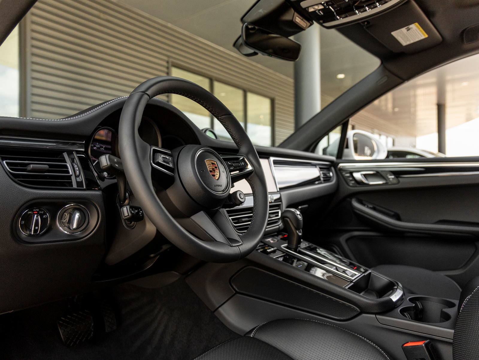 New 2026 Porsche Macan S AWD/4WD image 4