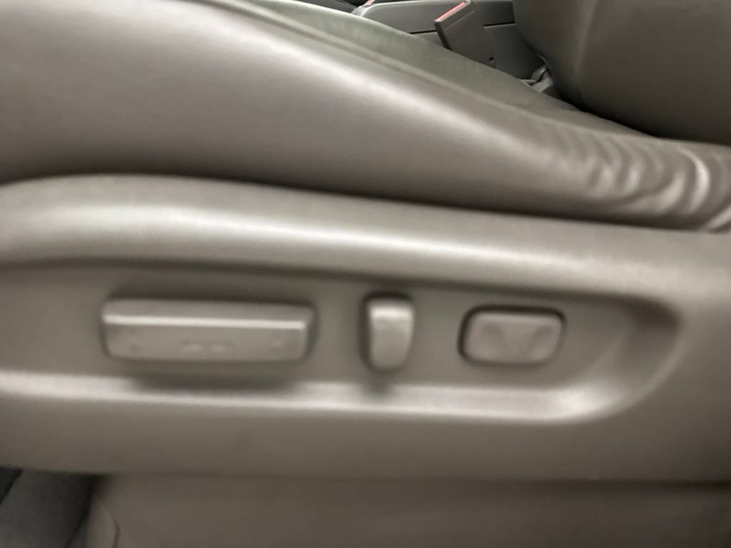 Used 2017 Honda Odyssey EX-L image 19