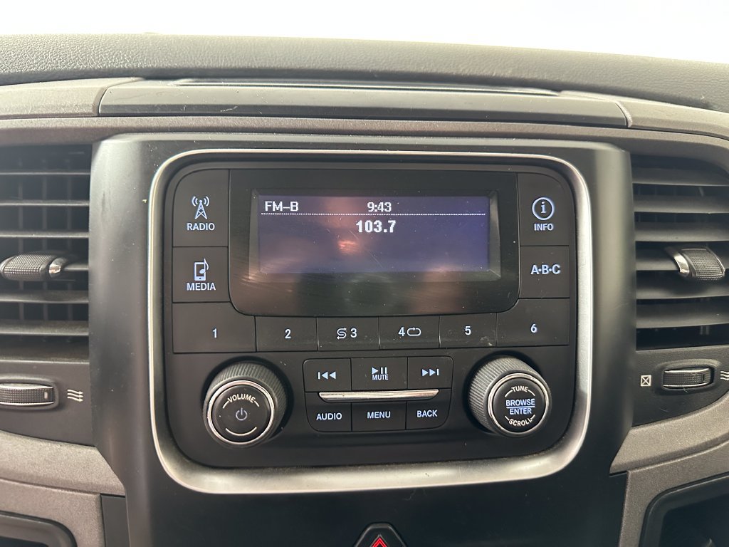 Used 2016 RAM 3500 Tradesman RWD image 21