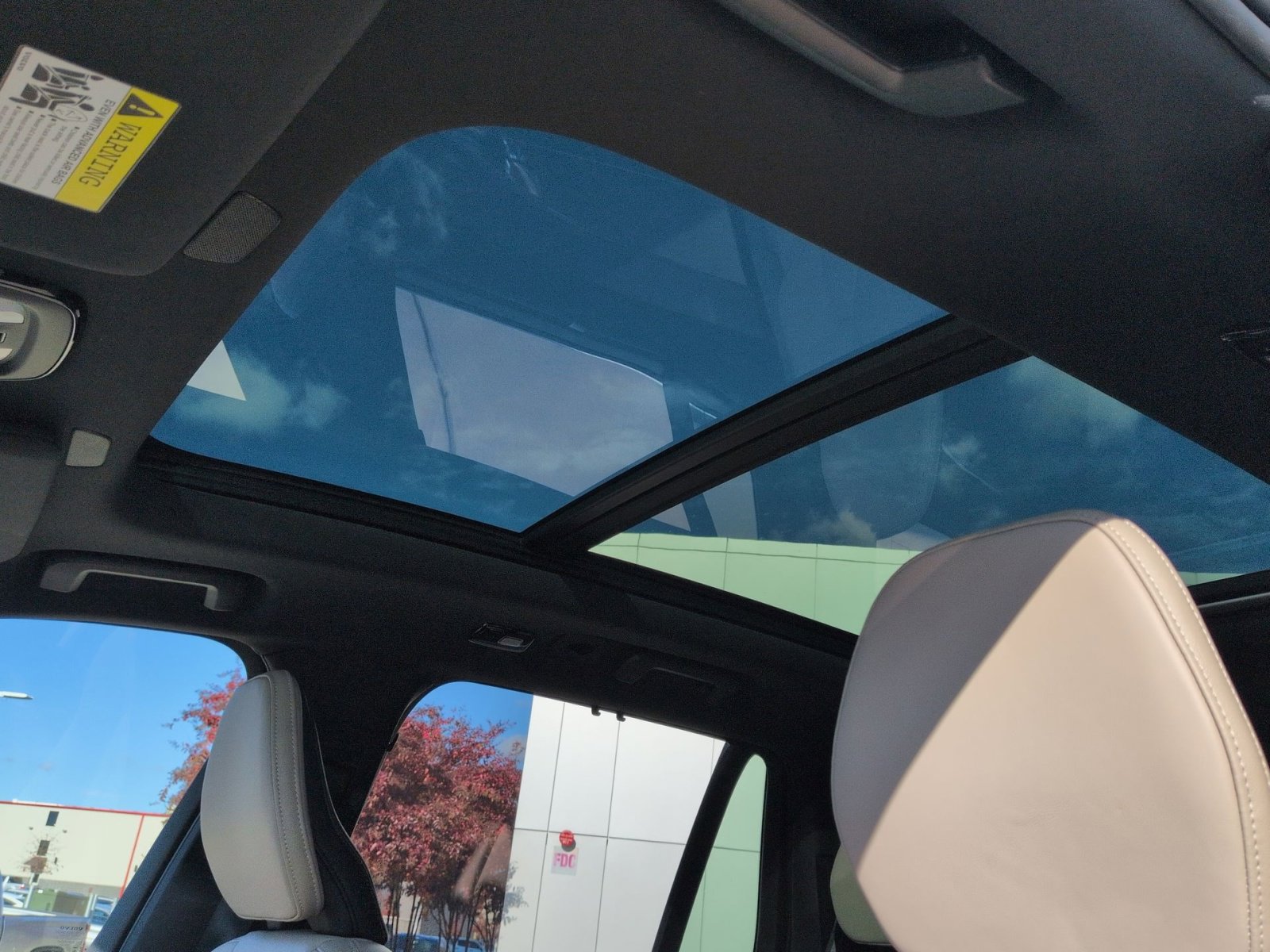 New 2026 Volvo XC90 B6 Ultra image 24