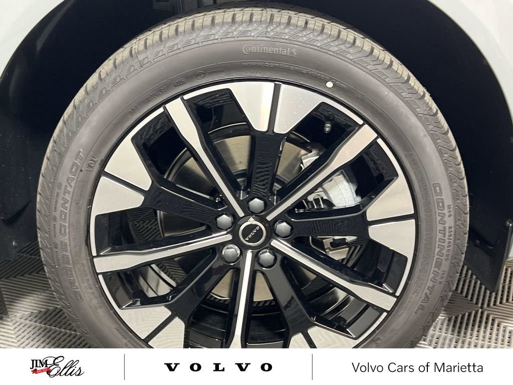 New 2026 Volvo XC60 B5 Plus w/ Protection Package Premier image 17