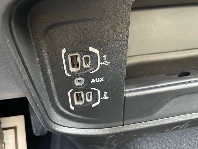 Used 2024 RAM 2500 Big Horn image 15