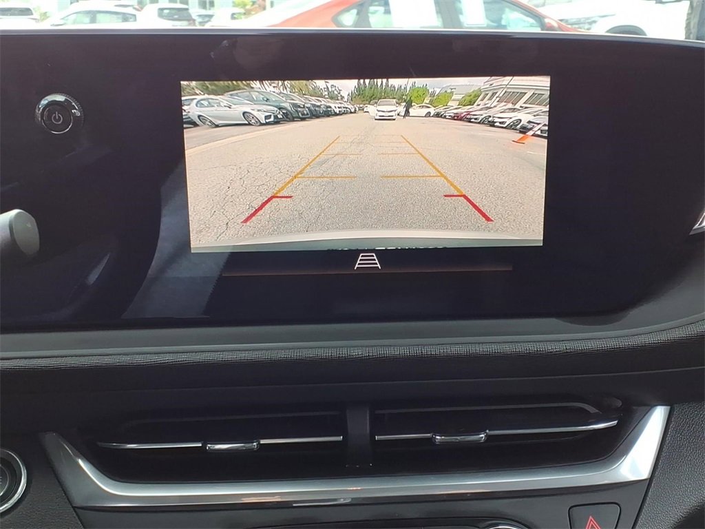 Used 2024 Buick Envista Preferred image 14