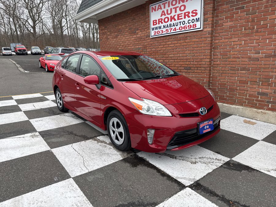 Used 2015 Toyota Prius Two image 1