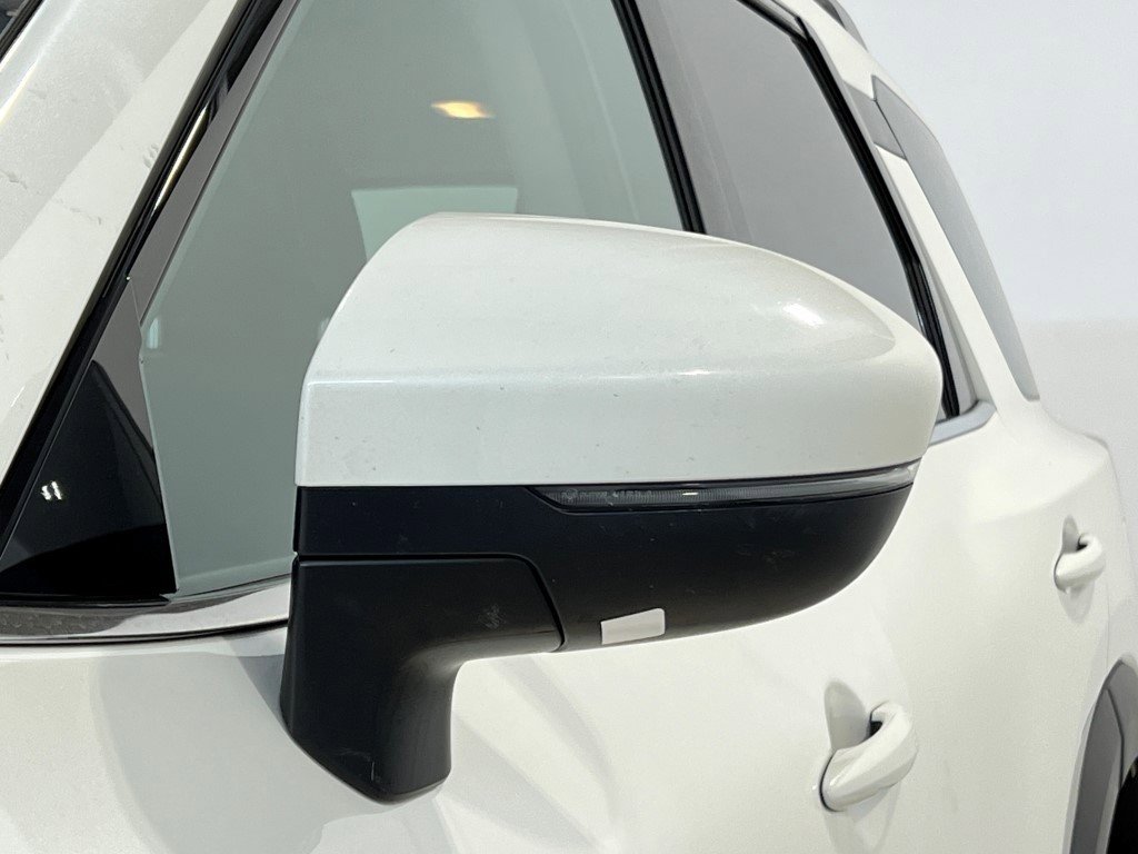 Used 2024 Nissan Pathfinder SV image 35