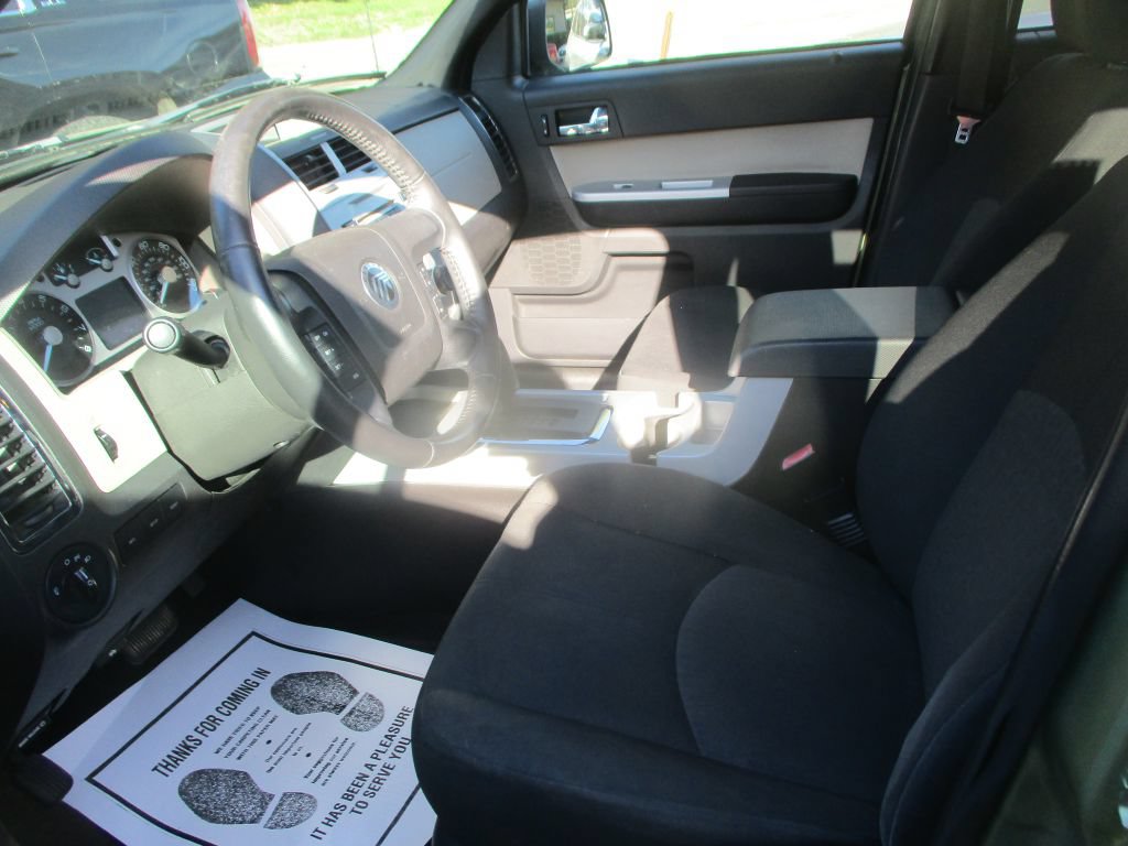 Used 2010 Mercury Mariner 2WD image 9