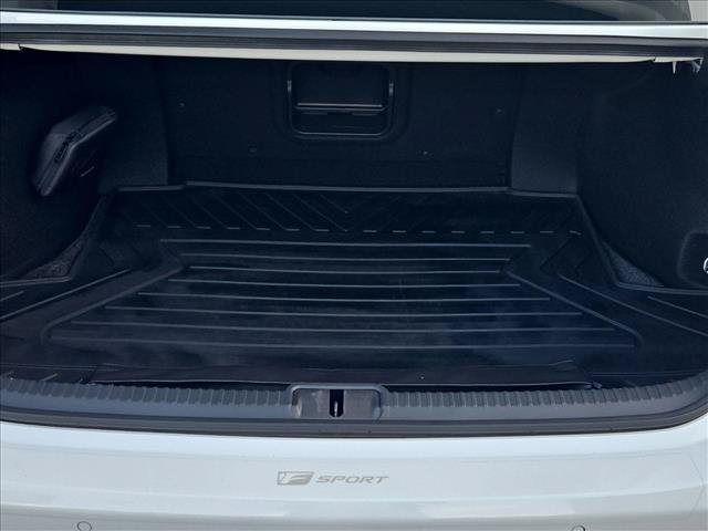 Used 2023 Lexus ES 350 F Sport w/ Accessory Package (Z2) FWD image 6