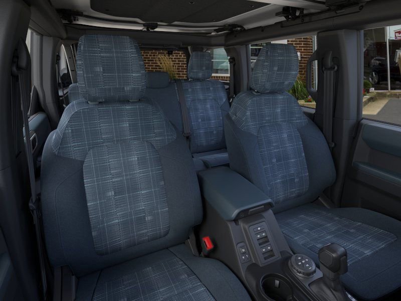New 2025 Ford Bronco Heritage Edition image 10