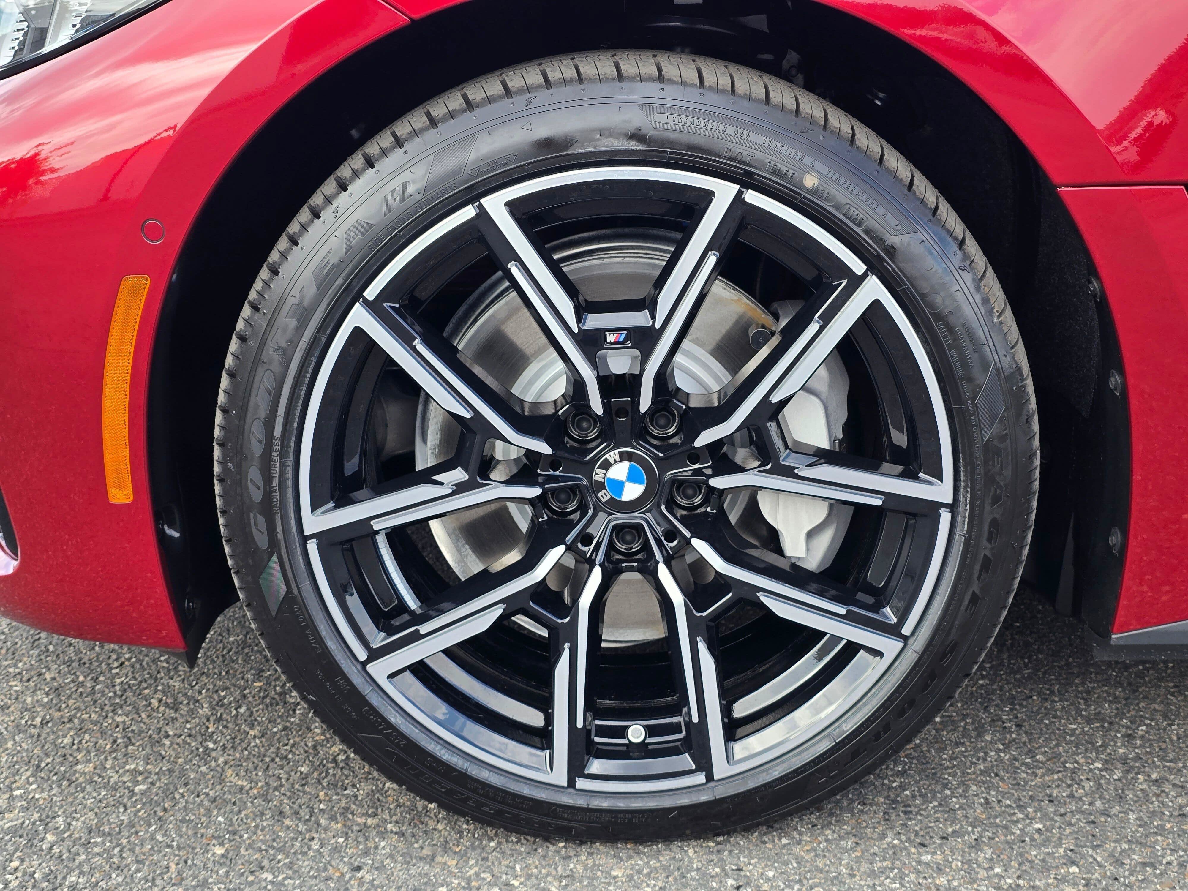 New 2026 BMW i4 xDrive40i w/ M Sport Package AWD/4WD image 8